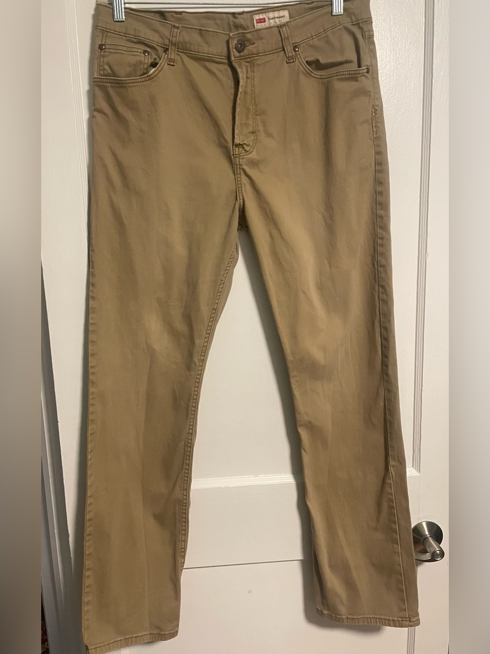 Wrangler Men's Chinos in Khaki Tan size 36x32